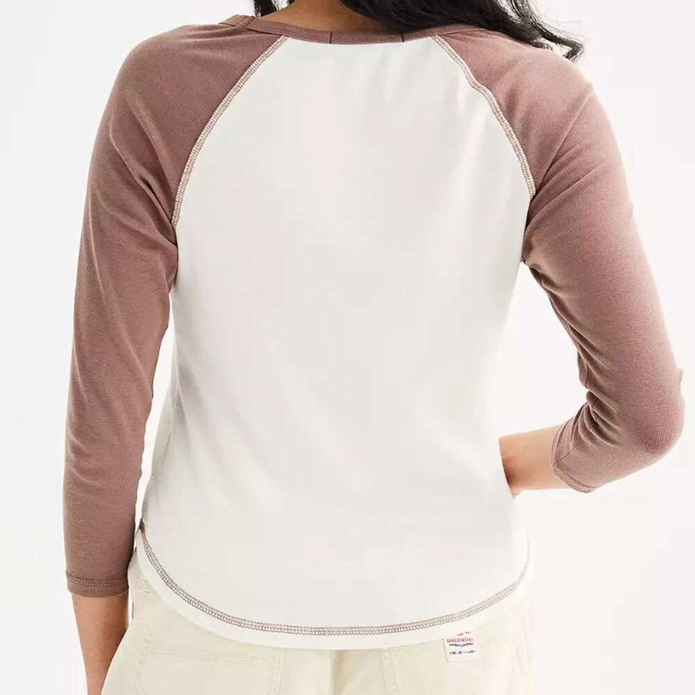 Juniors' Almost Famous 3/4 Sleeves Patch Raglan Top Size Medium NWT - Picture 4 of 5